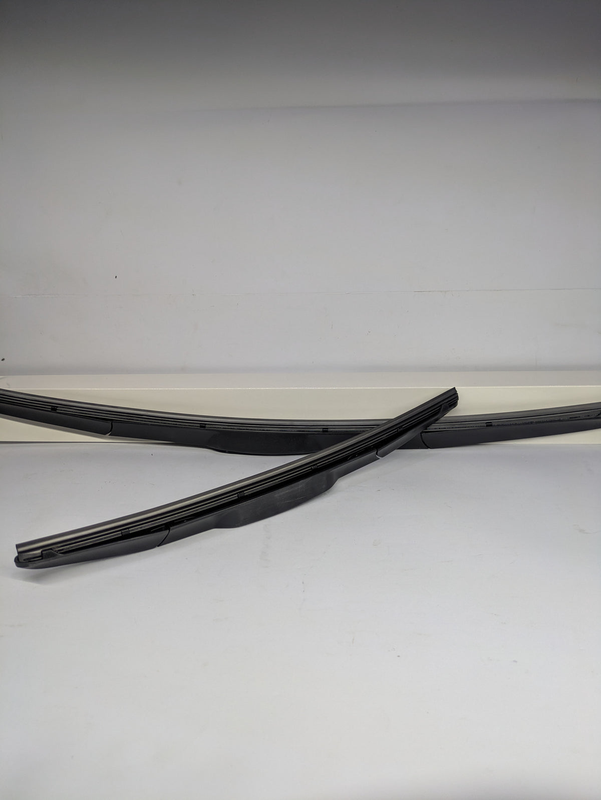 Hybrid wipers