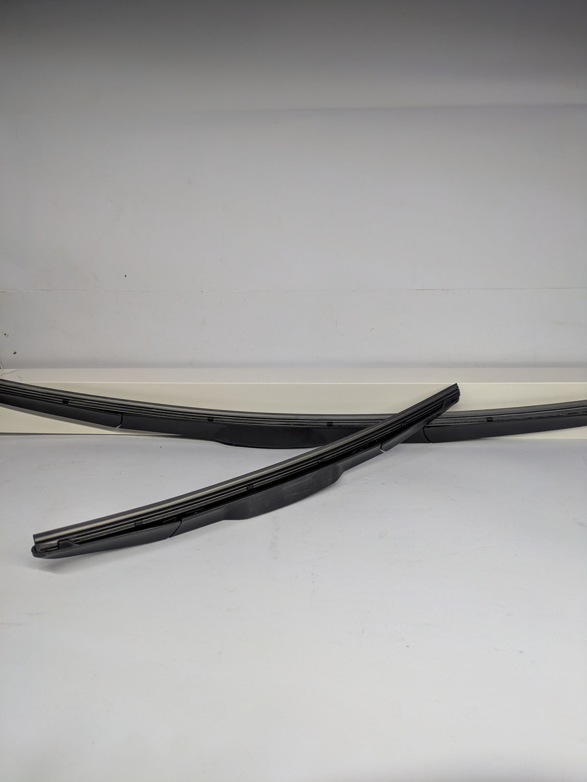 Hybrid wipers